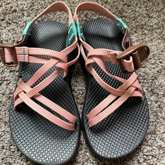 Brand new chacos Vibram Custom - Picture 3 of 10